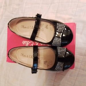 Girl's dress shoes GUC